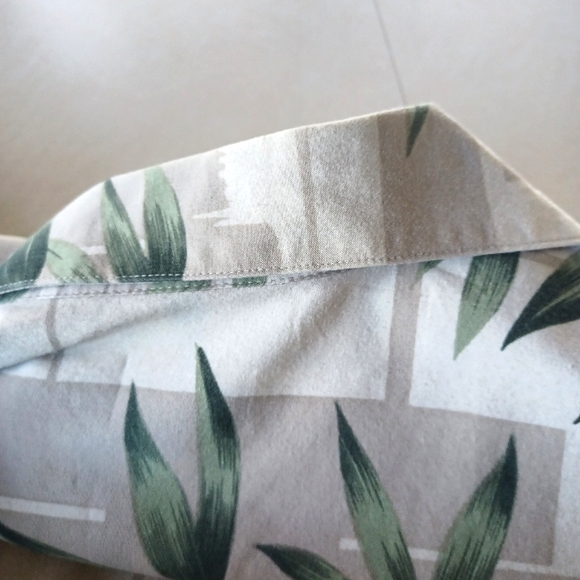 Pierre Cardin Men's Button Shirt - Picture 5 of 12